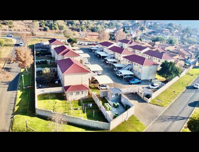 2 BEDROOM TOWNHOUSE FOR SALE IN MEYERSDAL